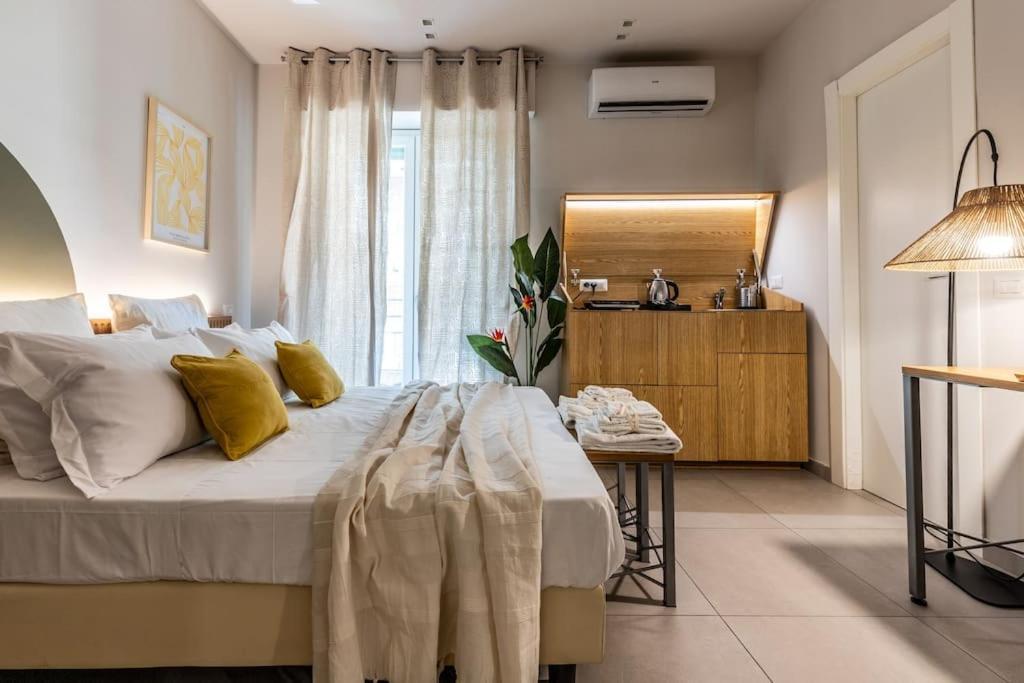 Dafne Room Un'Oasi Romana Per Coppie מראה חיצוני תמונה
